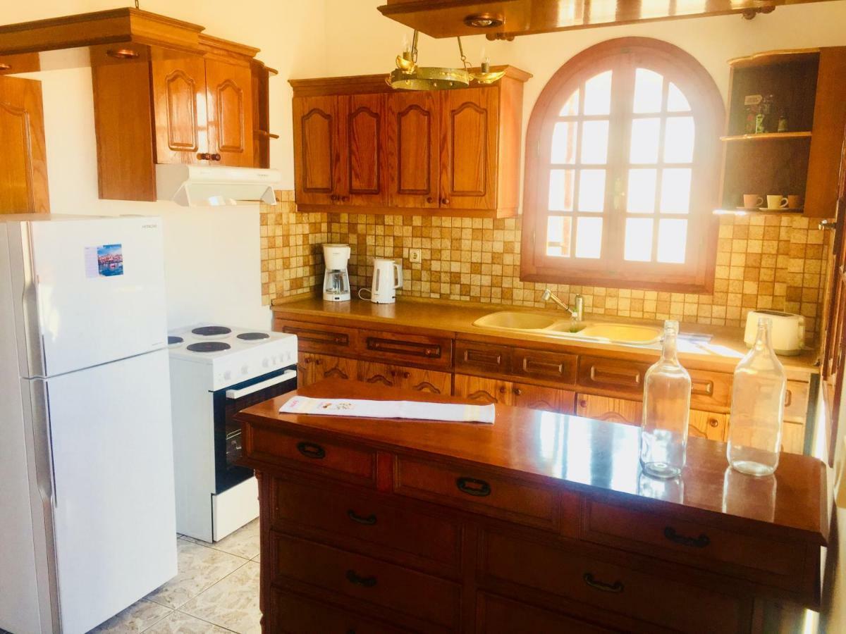 Seaside Apartment Корони Экстерьер фото